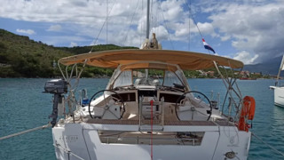 Beneteau Oceanis 48