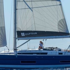 Dufour 530