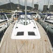 Beneteau Oceanis 48