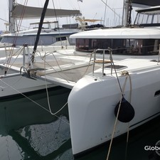 Lagoon 42