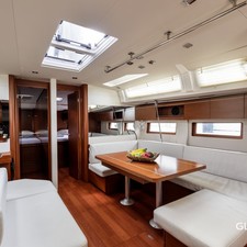 Beneteau Oceanis 51.1