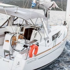 Beneteau Oceanis 38.1