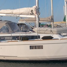 Beneteau Oceanis 38.1