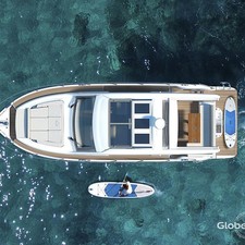 Sealine C390