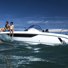 Beneteau Flyer 8 Sundeck