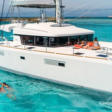 Lagoon 52
