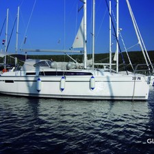 Bavaria 33 Cruiser