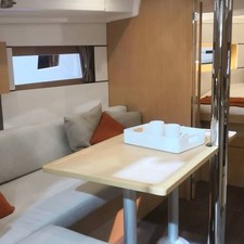 Beneteau Oceanis 38