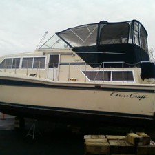Chris-Craft Catalina 381