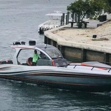 Deep Impact 399 Cabin