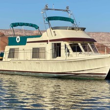 Uniflite Yacht Home
