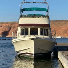 Uniflite Yacht Home