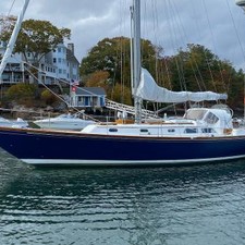 Hinckley Bermuda 40 MK III Yawl