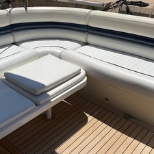 Princess V42