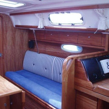 Bavaria 33 Cruiser
