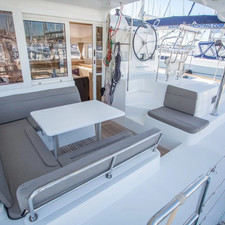 Lagoon 39 - 4 + 2 cab.