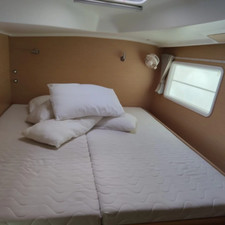 Lagoon 380