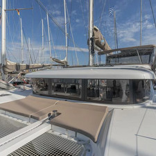 Lagoon 42 ( 4 dbl / 2 singles 10)