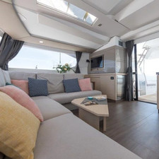 Fountaine Pajot Saona 47