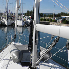 Beneteau Oceanis 38.1