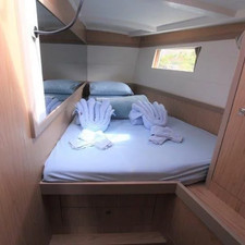 Oceanis 48
