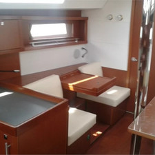 Oceanis 41 (3Cab)