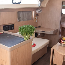 Beneteau Oceanis 41.1