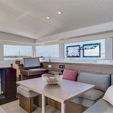 Lagoon 40 (4Cab)