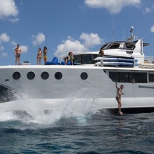 Austral 72