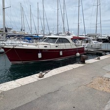 SAS Adriana 44