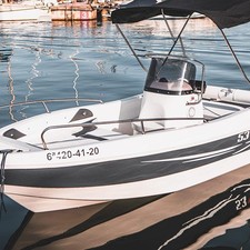 Trimarchi 53S