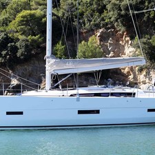 Dufour 430