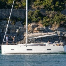 Dufour 430
