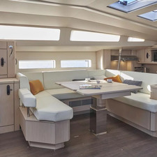 Jeanneau 60