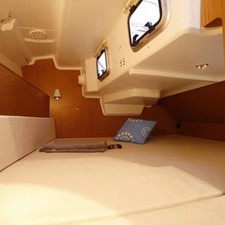 Sun Odyssey 33i