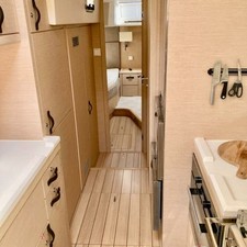 Jeanneau 64