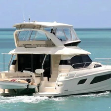 Aquila 44