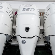 Boston Whaler 345 Conquest