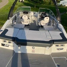 Chaparral 23 H2O Sport