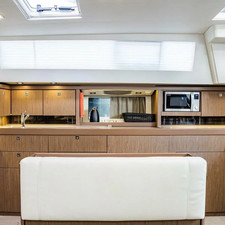 Beneteau Sense 57