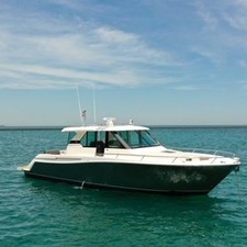 Tiara Yachts Q44