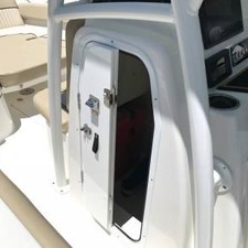 248 Sea Fox Commander