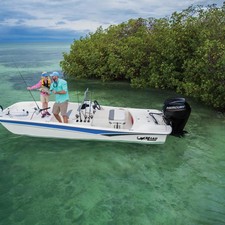 Mako Pro Skiff 17 CC