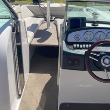 Regal 2520 FasDeck