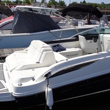 Sea Ray 260 Sundeck
