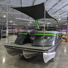 Bennington 27 QFB T2 Twin 300 Mercs