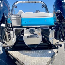 Avalon Excalibur Elite Windshield 27' w/ Twin 400HP Mercury Racing Motors!