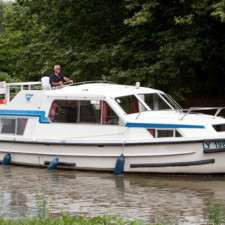 B & b boat builders core sound 17