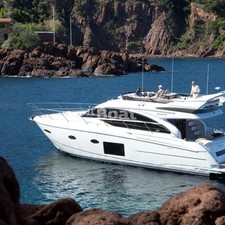 Princess Yachts V52