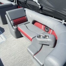 Bennington 23 LSB